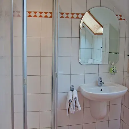 Weingut Endesfelder * Mehring (Rhineland-Palatinate)