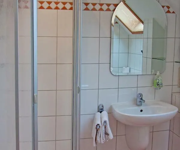 Weingut Endesfelder * Mehring (Rhineland-Palatinate)